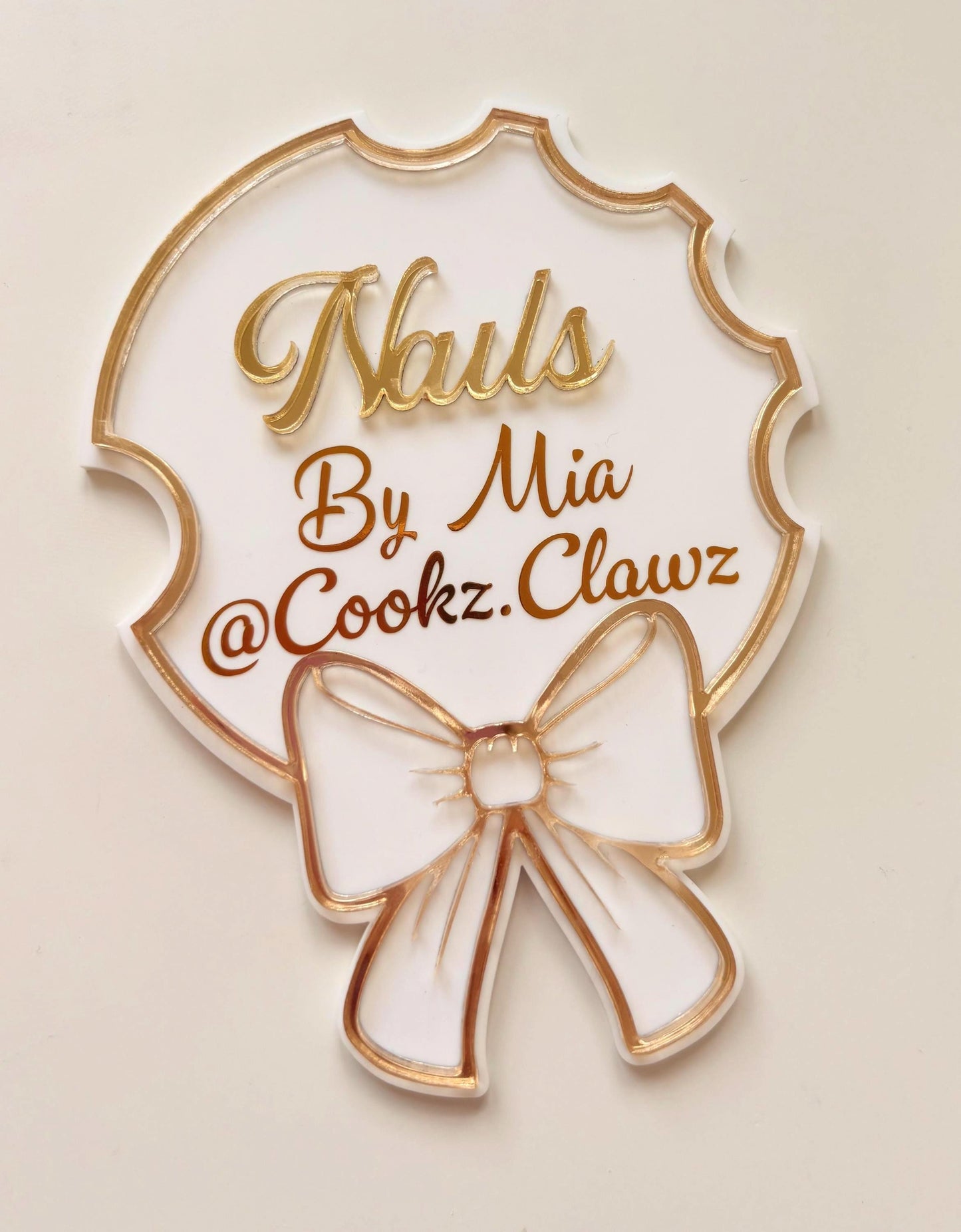 Bow Nailfie Photo Prop | Nail Tech Gift