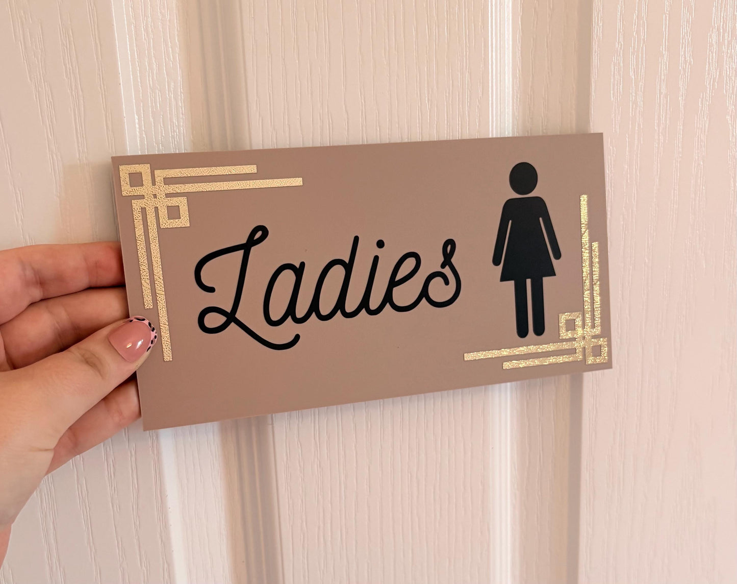 Modern Toilet Sign | Business Signage Pub Restaurant Toilet Sign | Beauty Salon WC Decor